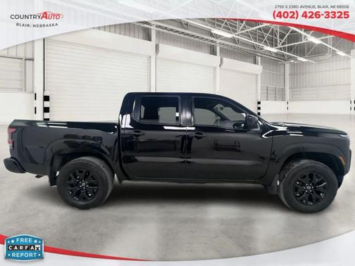 2023 Nissan Frontier SV