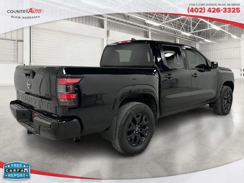 2023 Nissan Frontier SV