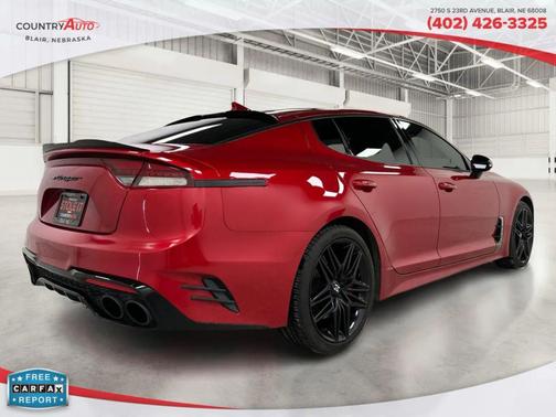 2022 Kia Stinger GT1