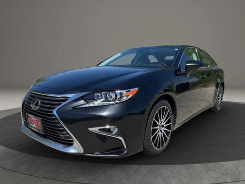 Black 2018 Lexus ES 350 Base