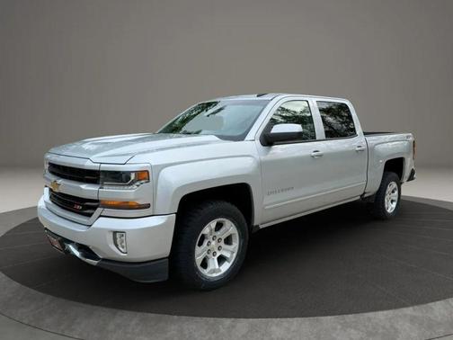 Silver 2017 Chevrolet Silverado 1500 2LT