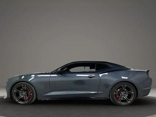 Gray 2021 Chevrolet Camaro 1SS