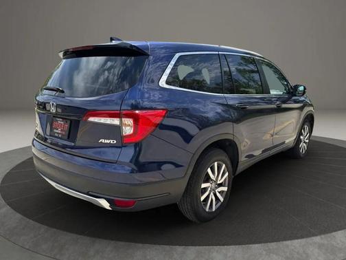 Blue 2022 Honda Pilot AWD EX-L