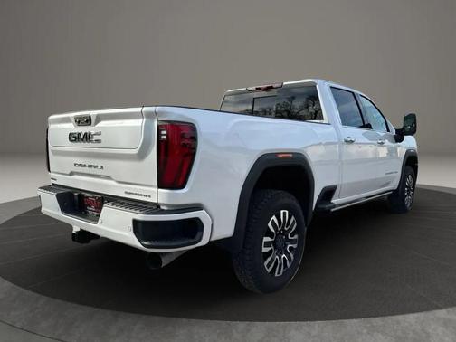 White 2024 GMC Sierra 2500 Denali Ultimate