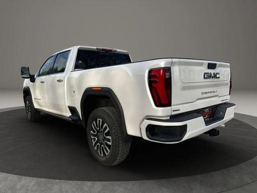 White 2024 GMC Sierra 2500 Denali Ultimate