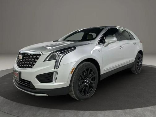 Silver 2018 Cadillac XT5 Base