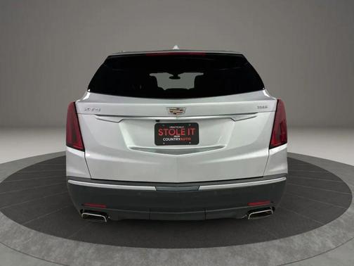 Silver 2018 Cadillac XT5 Base