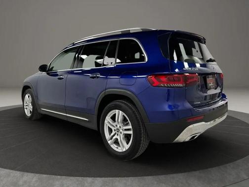 Blue 2022 Mercedes-Benz GLB 250 4MATIC