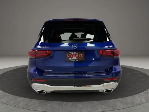 Blue 2022 Mercedes-Benz GLB 250 4MATIC
