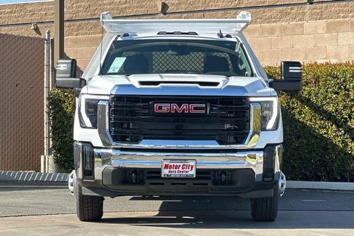 2024 GMC Sierra 3500 Base