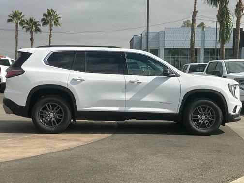 2026 GMC Acadia FWD Elevation