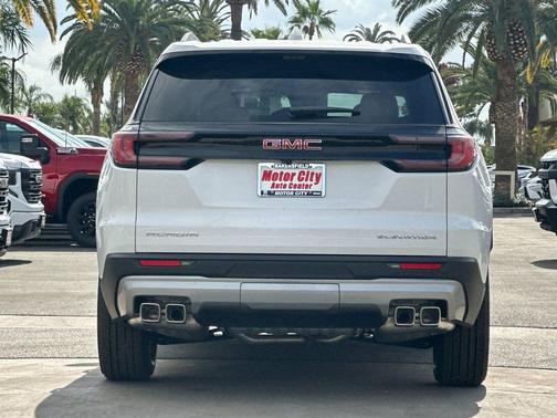 2026 GMC Acadia FWD Elevation