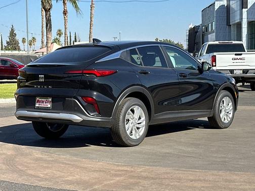 2025 Buick Envista Preferred FWD