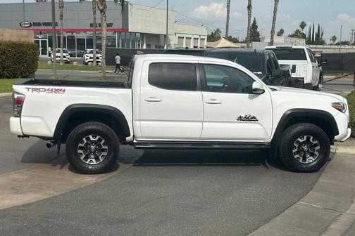 2022 Toyota Tacoma TRD Off Road