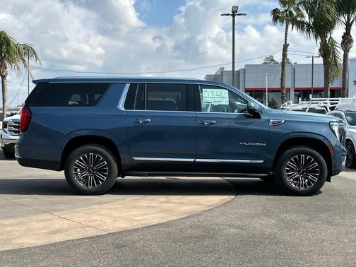 2026 GMC Yukon XL 2WD Elevation