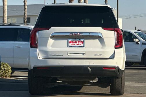 2024 GMC Yukon SLT