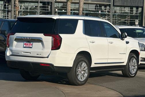 2024 GMC Yukon SLT