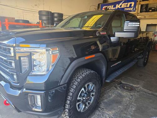 2022 GMC Sierra 2500 AT4