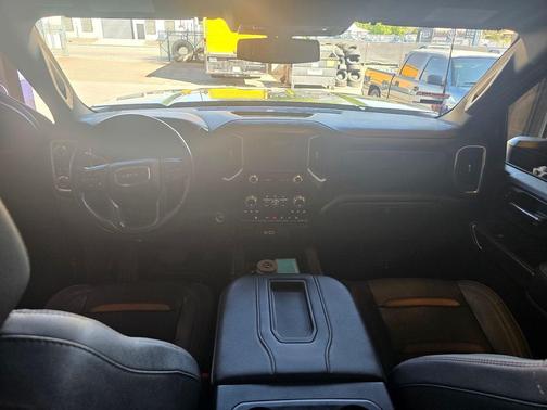2022 GMC Sierra 2500 AT4