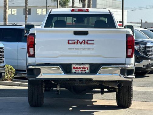 2025 GMC Sierra 2500 Base