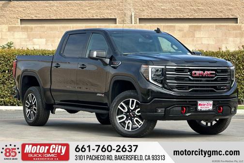 2025 GMC Sierra 1500 AT4