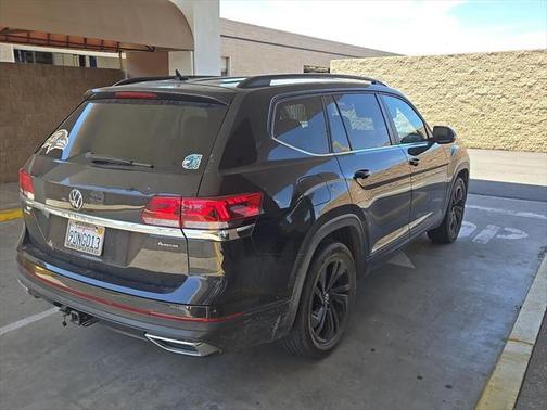 2023 Volkswagen Atlas 3.6L SE w/Technology