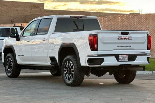 2023 GMC Sierra 2500 AT4