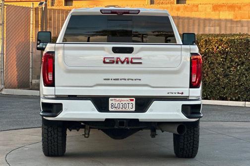 2023 GMC Sierra 2500 AT4