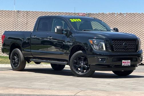 2019 Nissan Titan XD SL