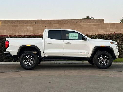 2026 GMC Canyon AT4X