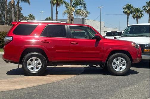 2023 Toyota 4Runner SR5