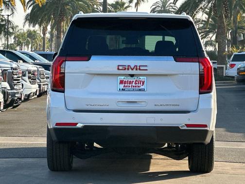 2026 GMC Yukon XL 4WD Elevation