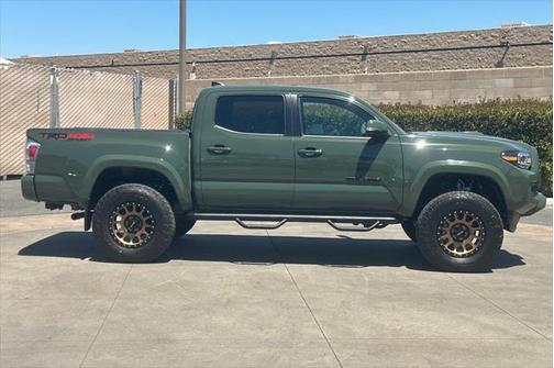 2022 Toyota Tacoma TRD Sport