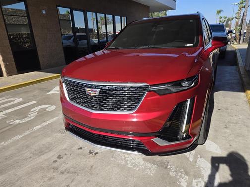 2023 Cadillac XT6 Luxury FWD