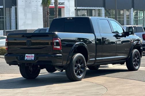 2024 RAM 3500 Limited Mega Cab 4x4 6'4' Box