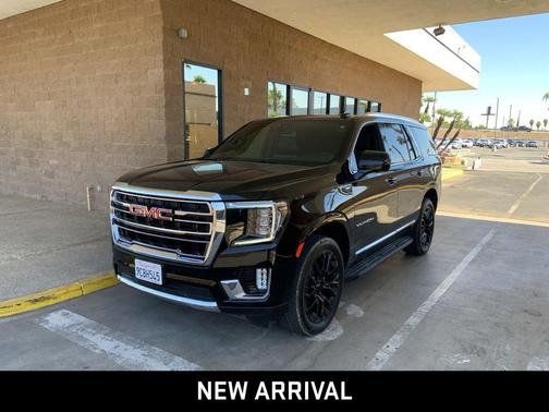2022 GMC Yukon SLT