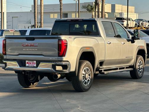 2026 GMC Sierra 2500 SLT
