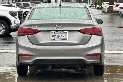 2022 Hyundai Accent SE