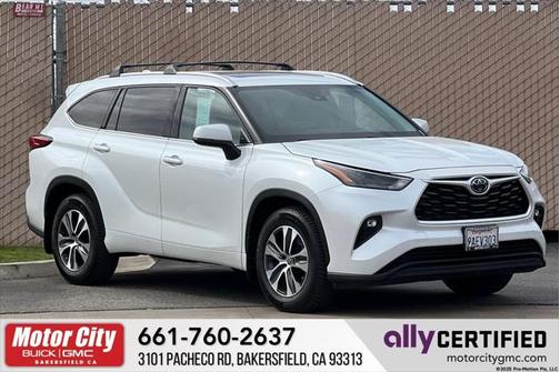 2022 Toyota Highlander Hybrid XLE