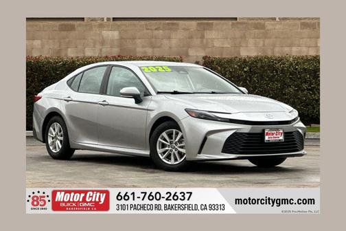 2025 Toyota Camry XLE