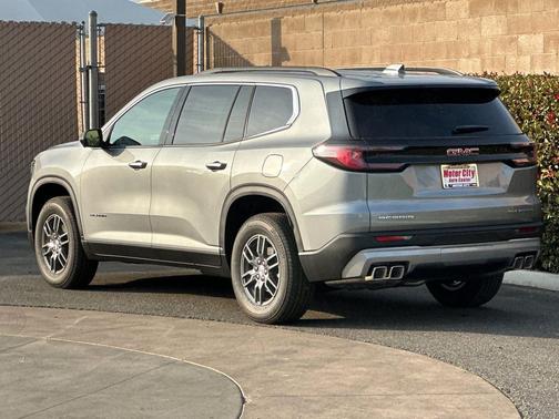 2026 GMC Acadia Elevation FWD