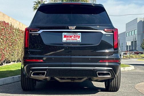 2023 Cadillac XT6 Premium Luxury FWD