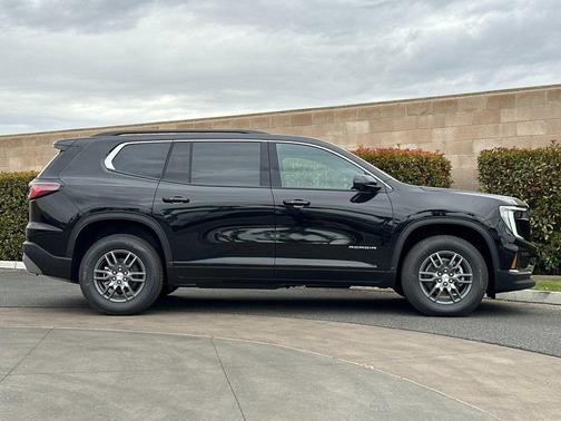 2026 GMC Acadia FWD Elevation