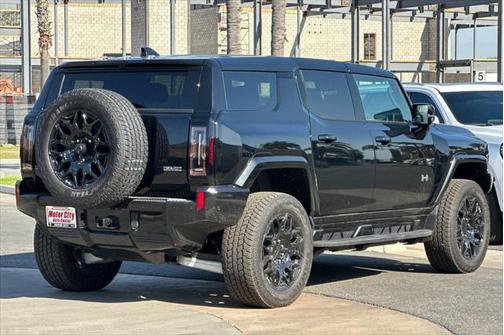 2025 GMC HUMMER EV SUV 2X