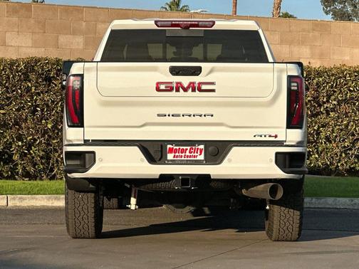2026 GMC Sierra 2500 AT4