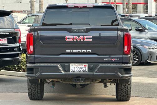 2023 GMC Sierra 1500 AT4X