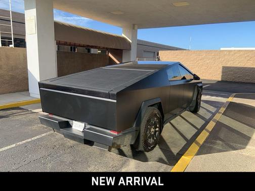 2024 Tesla Cybertruck All-Wheel Drive