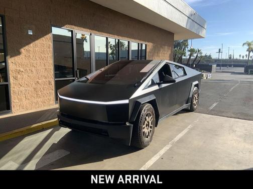 2024 Tesla Cybertruck All-Wheel Drive