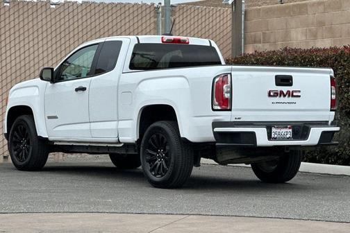 2022 GMC Canyon Elevation Standard