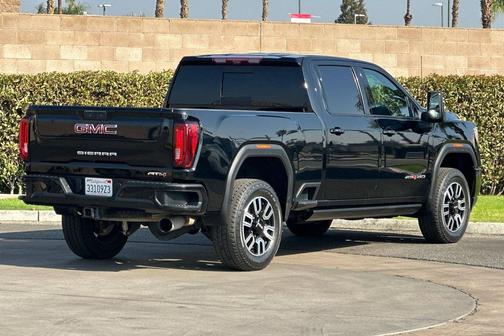 2023 GMC Sierra 2500 AT4